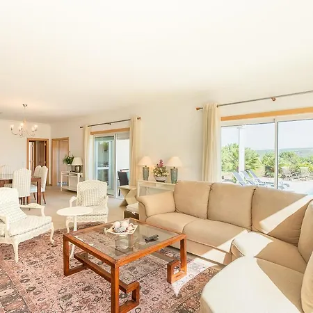 Ferrel Sleeps 8 With Pool And Wifi Villa Ferrel (Leiria)